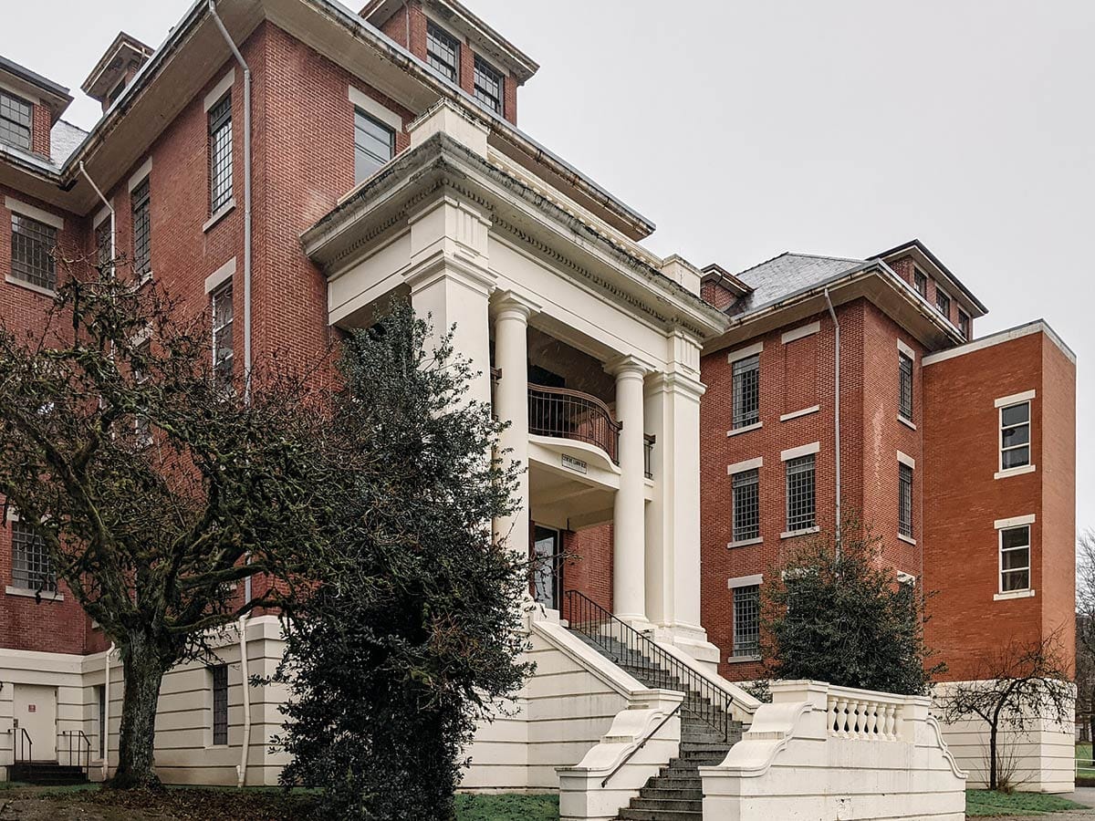 Photo of Riverview Hospital's Centre Lawn Building, located in Coquitlam, British Columbia